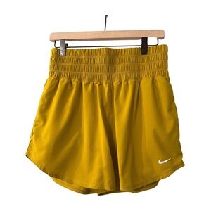 Nike One Dri-Fit Ultra Highwaisted Shorts